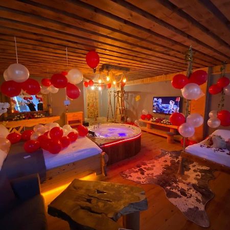 Heaven Vip Wooden Palace Bed & Breakfast Ardesen Bagian luar foto