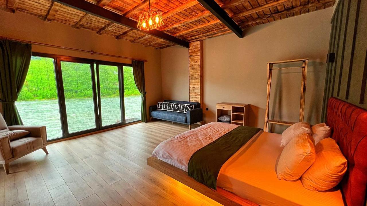 Heaven Vip Wooden Palace Bed & Breakfast Ardesen Bagian luar foto