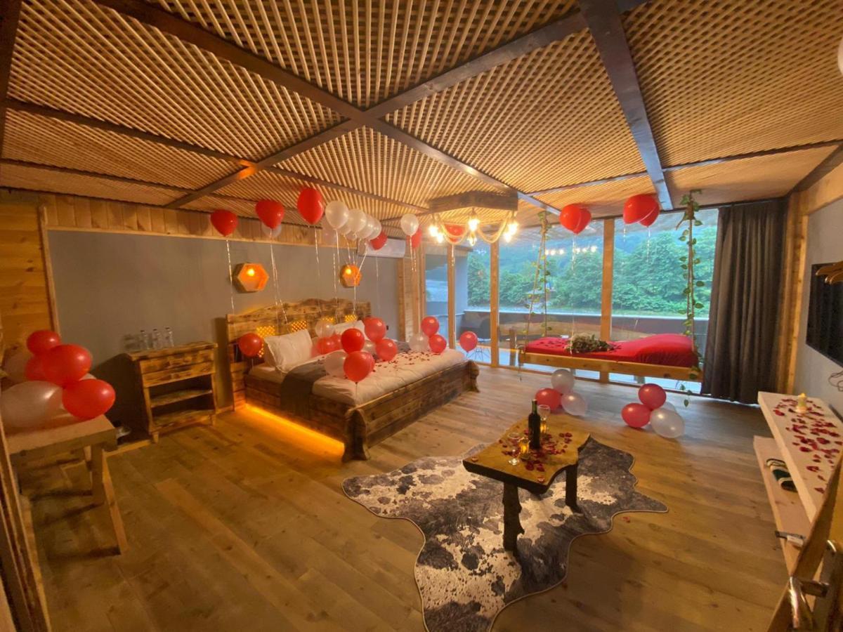 Heaven Vip Wooden Palace Bed & Breakfast Ardesen Bagian luar foto